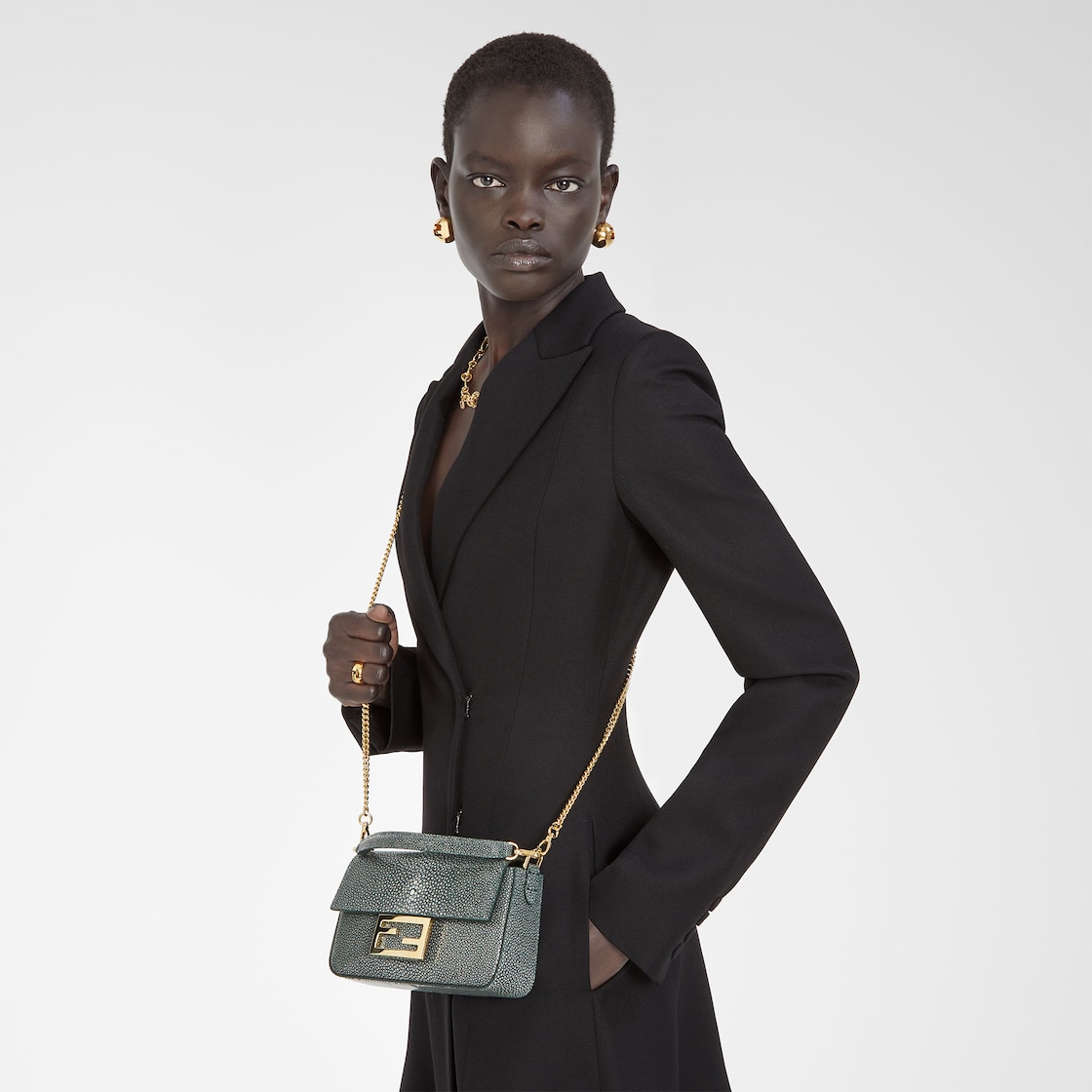 FENDI Baguette® Mini English green stingray leather bag - Image 6